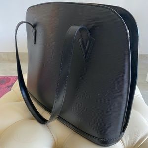 Louis Vuitton Classic Patent Leather Tote